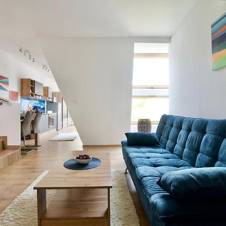 Premium Apartment By Hi5 - Penthouse Studio + Rooftop 布达佩斯 外观 照片